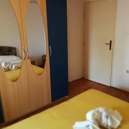 Apartman Conte De Dominis