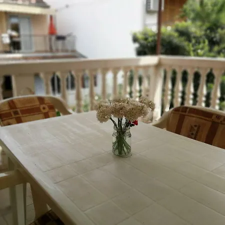 Conte De Dominis Apartman Biograd na Moru