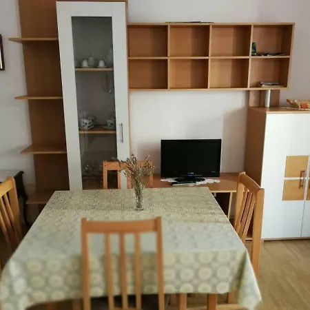 Conte De Dominis Biograd na Moru
